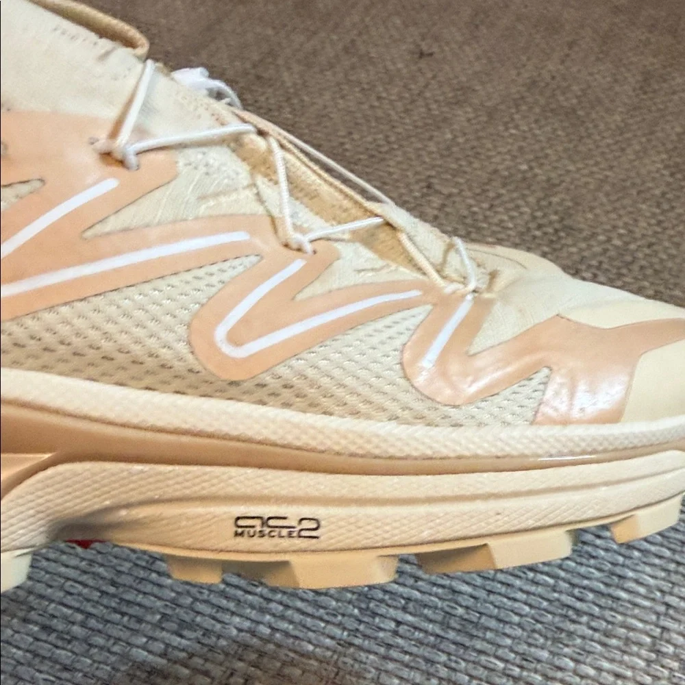 Salomon reposhing this